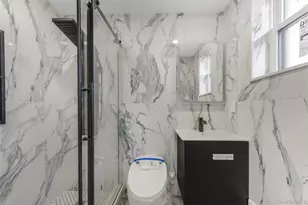 146-18 Laburnum Ave, Flushing, NY 11355 - Photo 28