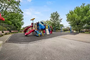 28-01 Union, Flushing, NY 11354 - Photo 14
