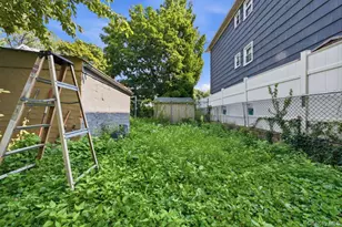 290 1st St, Yonkers, NY 10704 - Photo 20