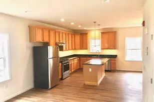 1004 N Division St, Peekskill, NY 10566 - Photo 2