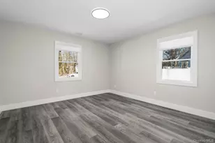 25 Lorraine, Northport, NY 11768 - Photo 10