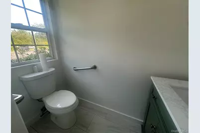 256 Quassaick Avenue, New Windsor, NY 12553 - Photo 6
