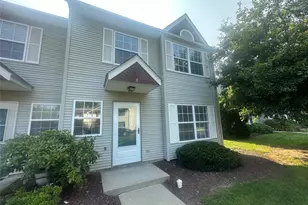 256 Quassaick Ave, New Windsor, NY 12553 - Photo 2
