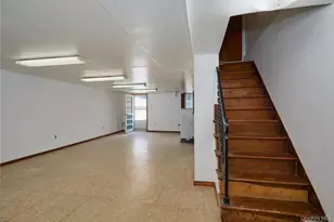 268 Throggs Neck Blvd, Bronx, NY 10465 - Photo 38