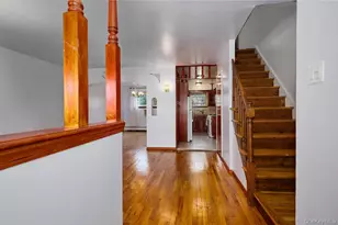 268 Throggs Neck Blvd, Bronx, NY 10465 - Photo 18