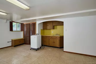 268 Throggs Neck Boulevard, Bronx, NY 10465 - Photo 42