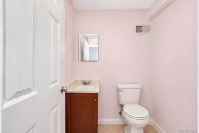493 Medina Street, New York, NY 10306 - Photo 30