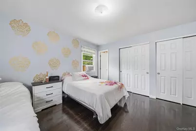 35 Newbury, Monroe, NY 10950 - Photo 24