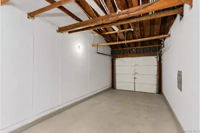 52 Larry Road S, Selden, NY 11784 - Photo 22