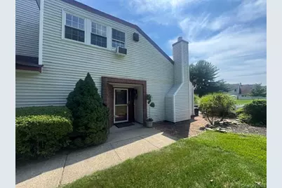 14 Potomac Court #14, Coram, NY 11727 - Photo 18
