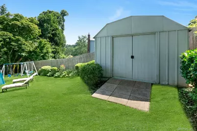 874 Linda Avenue, Thornwood, NY 10594 - Photo 24