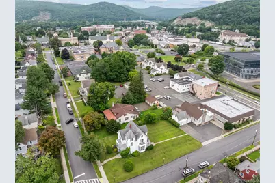 16 Clinton Place, Suffern, NY 10901 - Photo 10