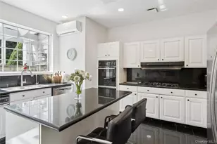1 Engineers Rd, Roslyn, NY 11576 - Photo 24