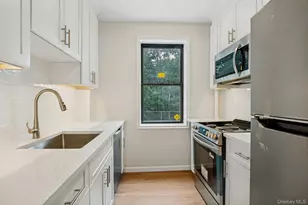 180 E Hartsdale Ave, Hartsdale, NY 10530 - Photo 12