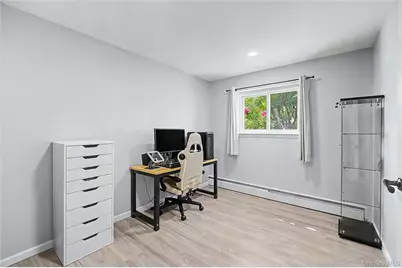 16 Hunt Place, Bethpage, NY 11714 - Photo 24