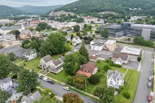 14 Clinton Pl, Suffern, NY 10901 - Photo 12