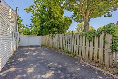 1023 Udall Road, Bay Shore, NY 11706 - Photo 6