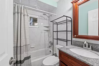 1023 Udall Road, Bay Shore, NY 11706 - Photo 28