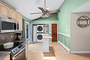 1023 Udall Rd, Bay Shore, NY 11706 - Photo 12