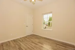 1 Grace Ln, Lindenhurst, NY 11757 - Photo 10