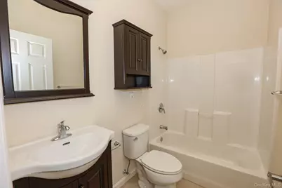 1 Grace Lane, Lindenhurst, NY 11757 - Photo 14