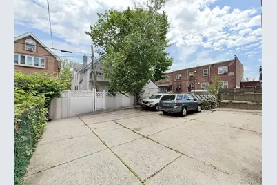 43-65 156th Street, Flushing, NY 11355 - Photo 4