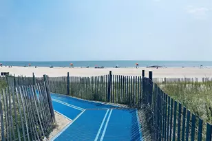 1-25 Beach 124th St, Rockaway Park, NY 11694 - Photo 8