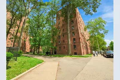 2049 McGraw Avenue #4F, Bronx, NY 10462 - Photo 1