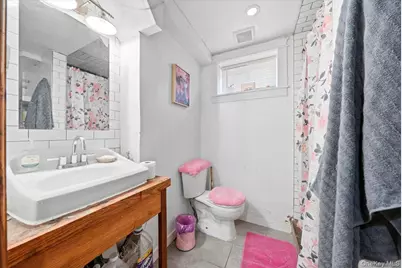 25 Coolidge Avenue, Yonkers, NY 10701 - Photo 22