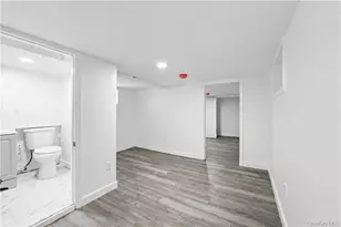 145-37 179th St, Springfield Gardens, NY 11434 - Photo 36