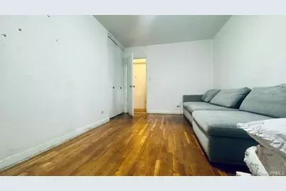 144-30 Roosevelt Avenue #307, Flushing, NY 11354 - Photo 2