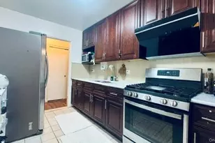 144-30 Roosevelt Ave, Flushing, NY 11354 - Photo 10