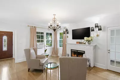 32 Franklin Avenue, Sea Cliff, NY 11579 - Photo 6