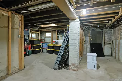 16 Elm Street, Newburgh, NY 12550 - Photo 34