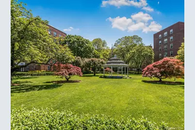 220 Pelham Road #5E, New Rochelle, NY 10805 - Photo 22
