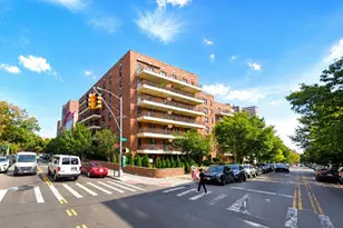 137-10 Franklin Ave, Flushing, NY 11355 - Photo 1
