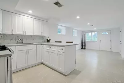 5 Prides Crossing, New City, NY 10956 - Photo 20