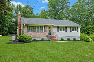5 Prides Crossing, New City, NY 10956 - Photo 2