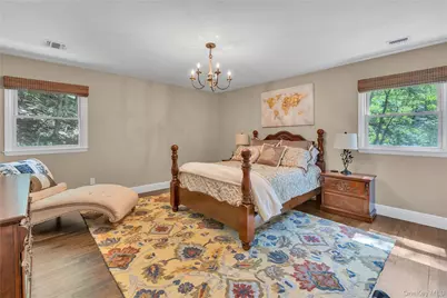 107 Fleets Cove Road, Huntington, NY 11743 - Photo 20