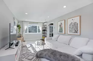25 Roxbury Rd, Scarsdale, NY 10583 - Photo 14