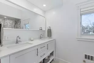 25 Roxbury Rd, Scarsdale, NY 10583 - Photo 20