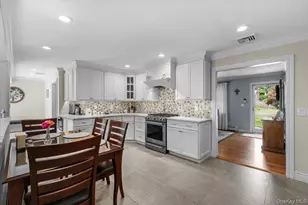 84 Stratler Dr, Shirley, NY 11967 - Photo 10