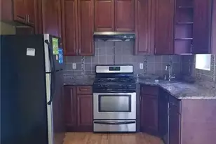 71-74 161st St, Fresh Meadows, NY 11365 - Photo 2