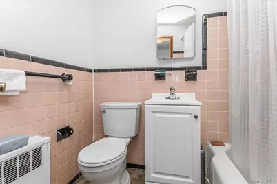 80-09 30th Avenue, Jackson Heights, NY 11370 - Photo 10