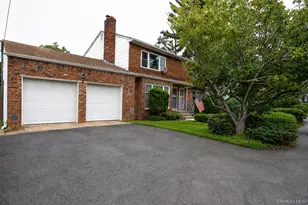59 Lake Shore Dr, Ronkonkoma, NY 11779 - Photo 10