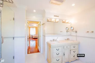 4094 Ocean Avenue, Brooklyn, NY 11235 - Photo 10