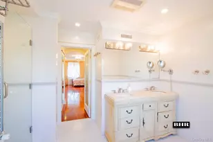 4094 Ocean Ave, Brooklyn, NY 11235 - Photo 10
