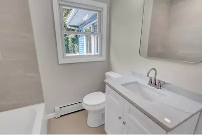 71 Valentine Avenue, Glen Cove, NY 11542 - Photo 10