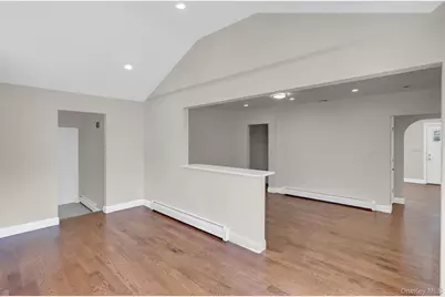 71 Valentine Avenue, Glen Cove, NY 11542 - Photo 16