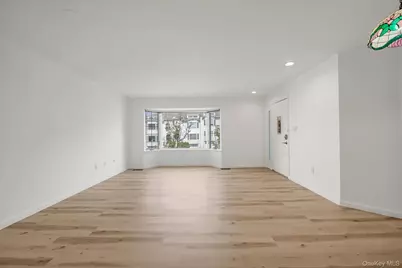 242-07A Oak Park Drive, Douglaston, NY 11362 - Photo 2